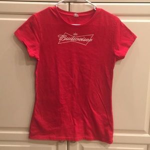 Budweiser tee size XL.